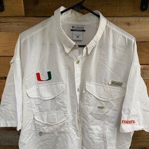 Columbia Miami hurricane button up